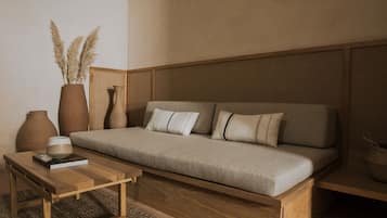 Habitación de diseñador | Sala de estar | Smart TV