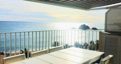 Panoramic Penthouse, 1st line beach