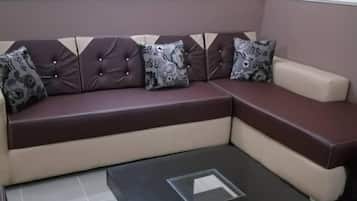 Comfort Apartment, 2 Bedrooms, Kitchen | 2 bedrooms, down duvets, memory-foam beds, minibar