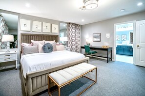 5 bedrooms, iron/ironing board, WiFi, bed sheets - NEW! LAS VEGAS  ESTATE-POOL-BUILT IN BBQ/GAME ROOM/AMAZING LOCATION (Henderson)