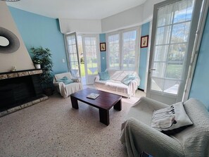 TV - independant storey villa 400 m of ocean (HOSSEGOR)