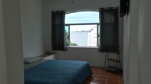 4 habitaciones, tabla de planchar con plancha y wifi gratis 