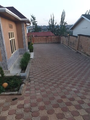 Property grounds - Feel at home in Angel's stay (Kimihurura)