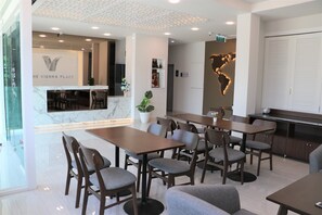 Daily buffet breakfast (THB 120 per person) - The Vienna Place Hotel (Mueang Loei)