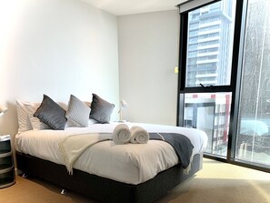 2 bedrooms, desk, iron/ironing board, travel cot