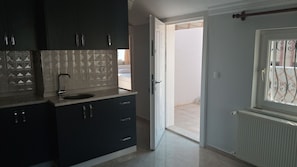 Basic Apartment, 1 Bedroom (1+1) | Terrace/patio - Bulut Apartment (Konyaalti)