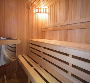 Sauna - Villa Aurea, beach vacation home, two double rooms, heated pool, sauna (Čižići)