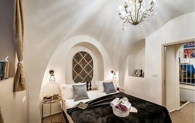 Jerusalem Villa front the Mamilla Mall