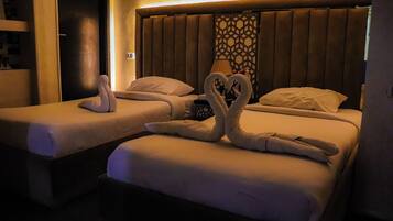 Pyramids View Double or Twin Room | Egyptian cotton sheets, premium bedding, memory foam beds