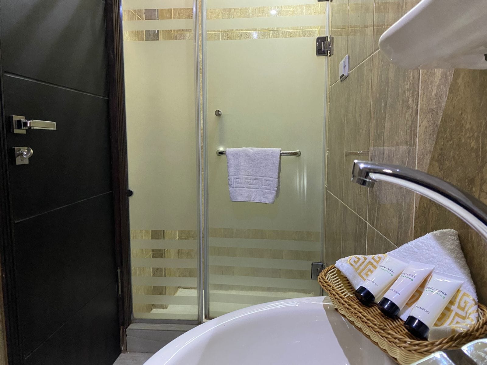 Photo - Golden Pyramids Inn