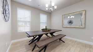 Townhome, 3 Bedrooms | Private kitchen | Fridge, oven, coffee/tea maker, toaster