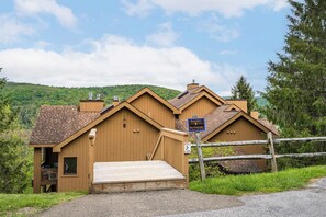 Exterior - SnowPine Condo, Sleeps 8, A/C, Fireplace (Ellicottville)