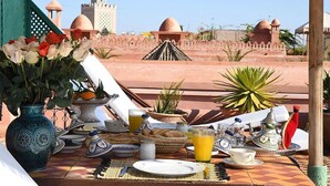 Unclassified image, 5 of 38, button - Riad Aventurine (Marrakech)
