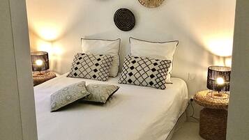 3 chambres, fer et planche Ă repasser, Wi-Fi gratuit, draps fournis