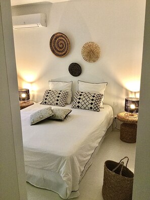 3 chambres, fer et planche à repasser, Wi-Fi gratuit, draps fournis