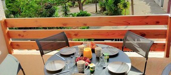 Luxurious apartment 200 m from the beach, air conditioning terrace, wifi, 5/6 pers