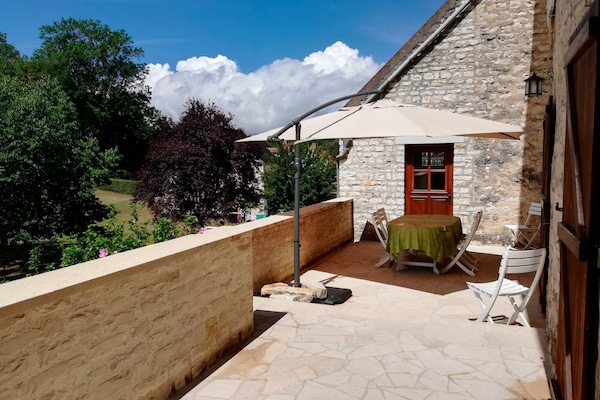 Terrasse avec barbecue