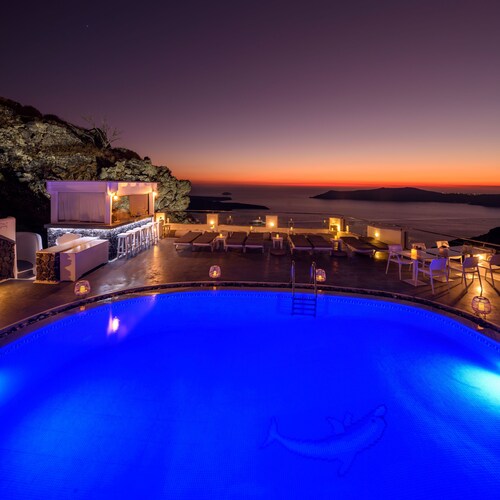 Alba Cave Independent Villa at Pegasus Suites & Spa