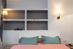 Superior Apartment, 1 Bedroom, Non Smoking, Balcony | Laptop workspace, blackout curtains, iron/ironing board, free WiFi - Hurmuzescu Palace (Bucharest)