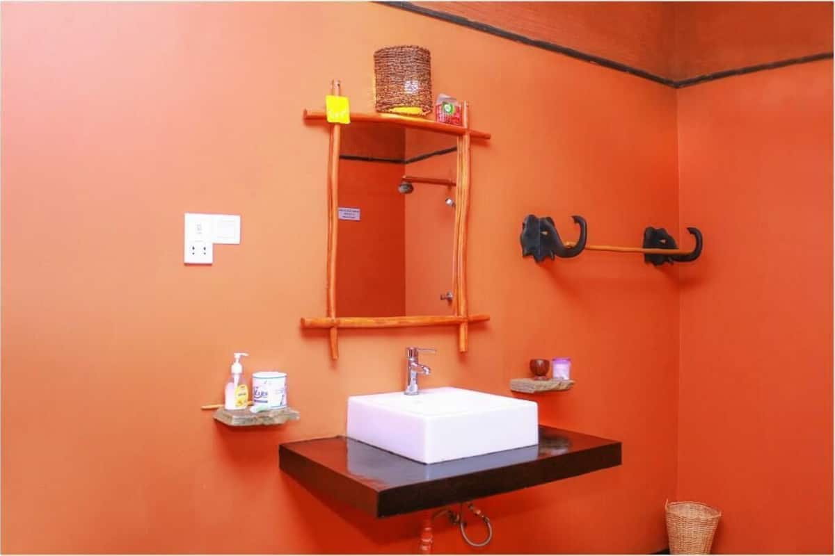 Traditional Cottage | Bathroom