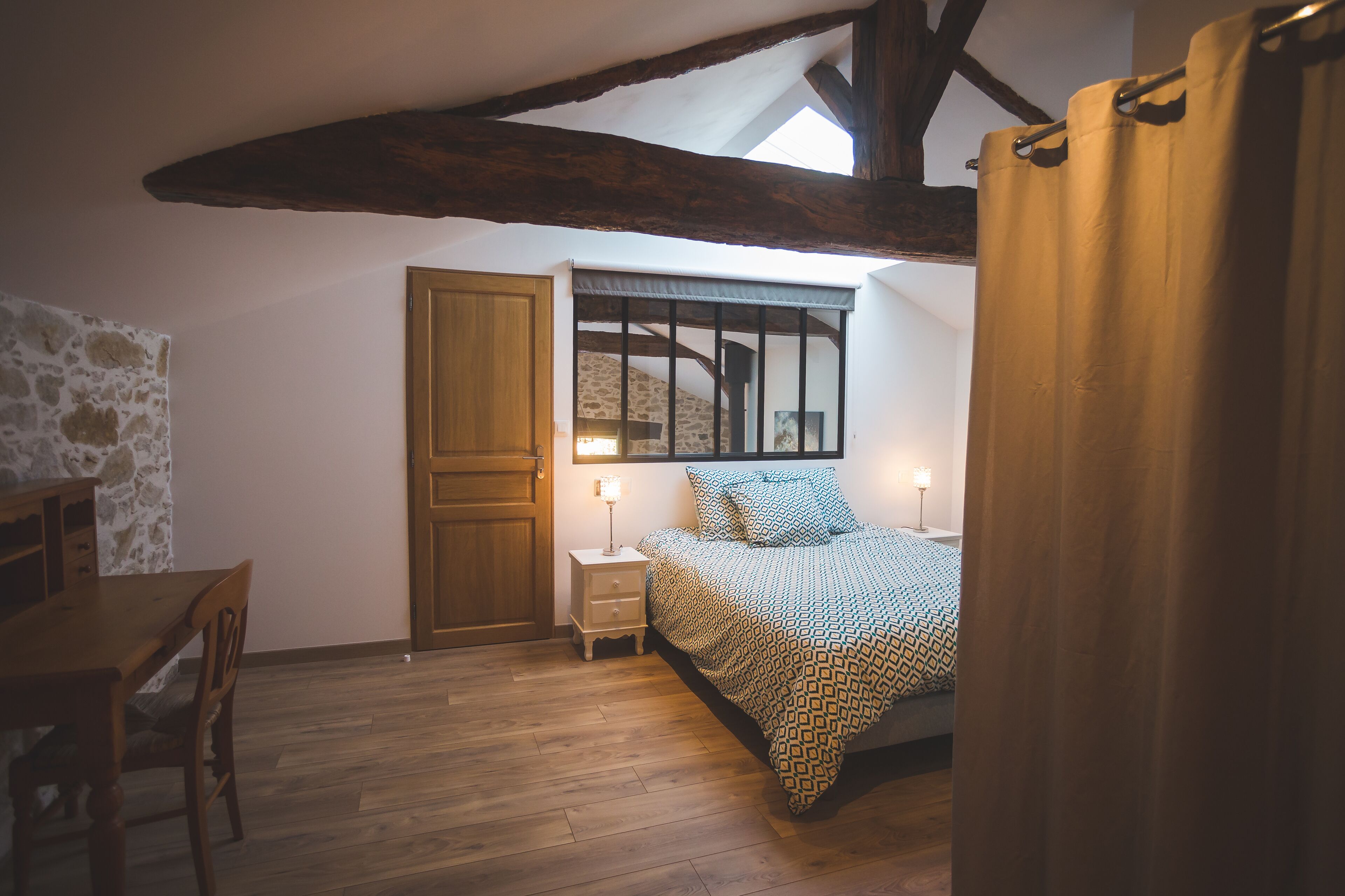 3 عدّة غرف نوم ومكواة/لوح كي وواي فاي مجانًا