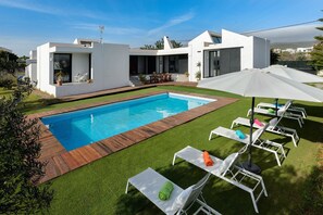 Outdoor pool - New! Villa Anur - Three Bedroom Villa, Sleeps 6 (Sant Jordi de Ses Salines)