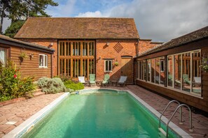 Pool - Churchlands (Bromyard)