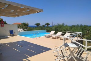 Family Villa, 4 Bedrooms, Private Pool | Terrace/patio