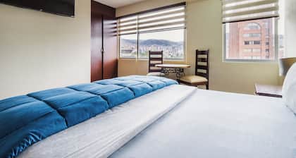 Hotel Luxstone Executive Suites