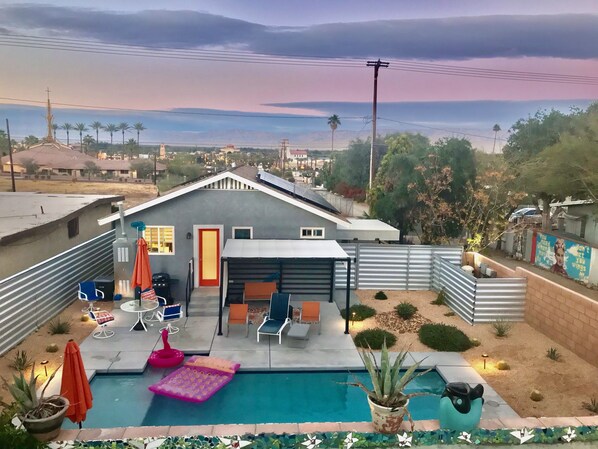 Piscine extérieure, piscine chauffée