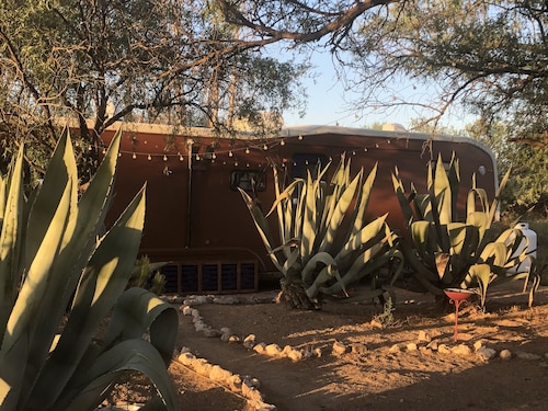 Ranchito Paraiso: Artsy Farm Stay in the Desert