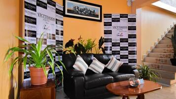 Sala de estar en el lobby