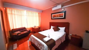 Studio Suite - Hotel Victtorios Suite (Satipo)