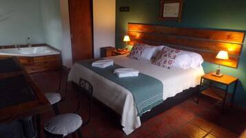Premium bedding, in-room safe, individually decorated