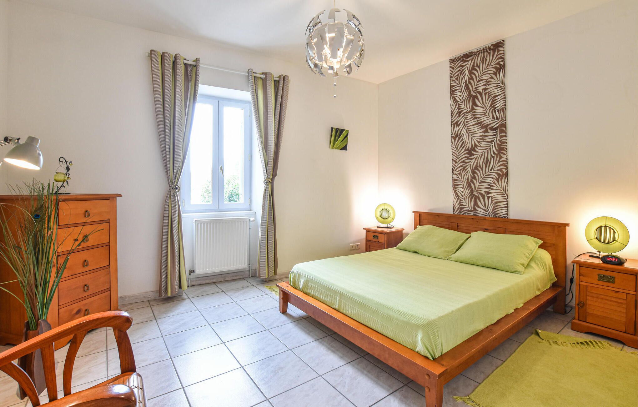 2 chambres, lit parapluie, Wi-Fi gratuit, draps fournis