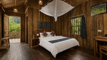 Ropa de cama de alta calidad, edredones de plumas, escritorio