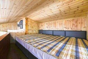 Room (Cloud(Annex))