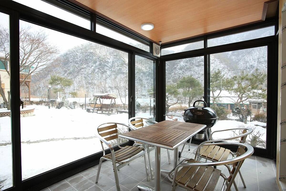 Room (Sky(Annex))