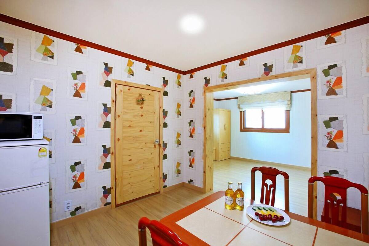 Room (Orion)