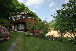 숙박 시설 구내