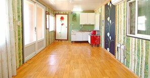 Zimmer (Palgwang) | 8 Schlafzimmer