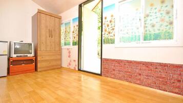 Room (Hongdan) | 8 bedrooms