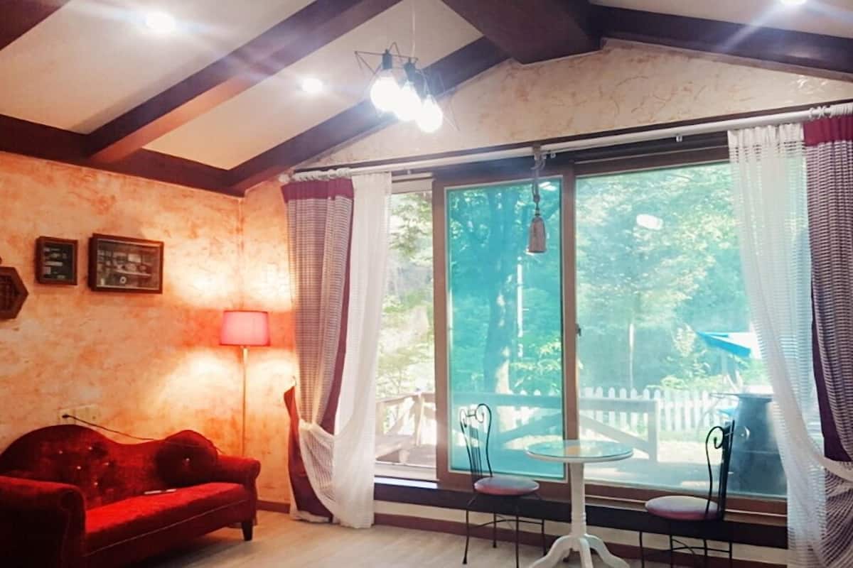 Room (Jeon Tree) | 5 bedrooms