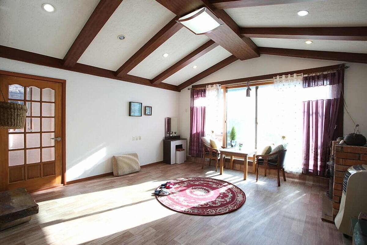 Room (Cypress Tree) | 5 bedrooms