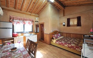 Room - Memento (Gapyeong)