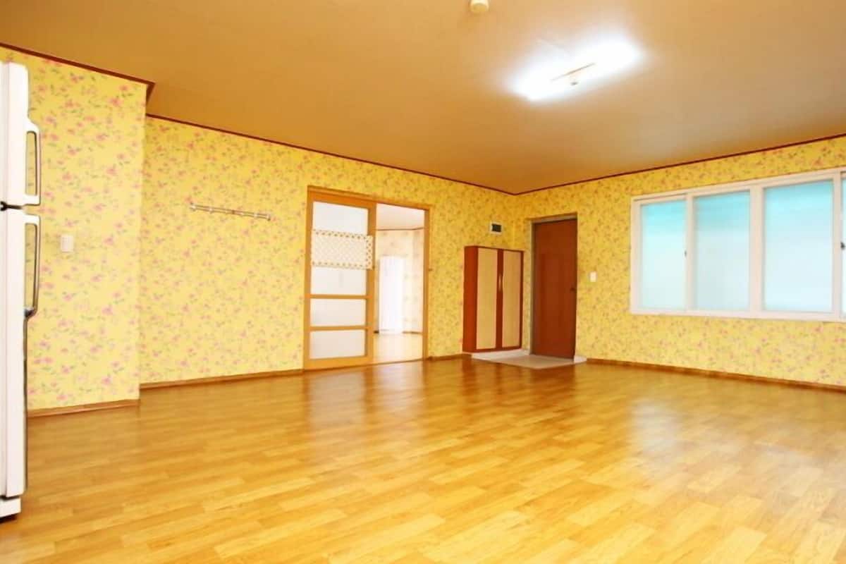 룸 (Main building1F)