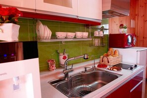 Room (Persia(2F)) - Noeul Pension (Buan)