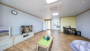 Room - Morangji (Yeosu)