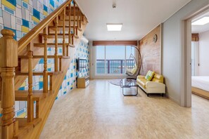 Room (401) - Beach Blue (Geoje)