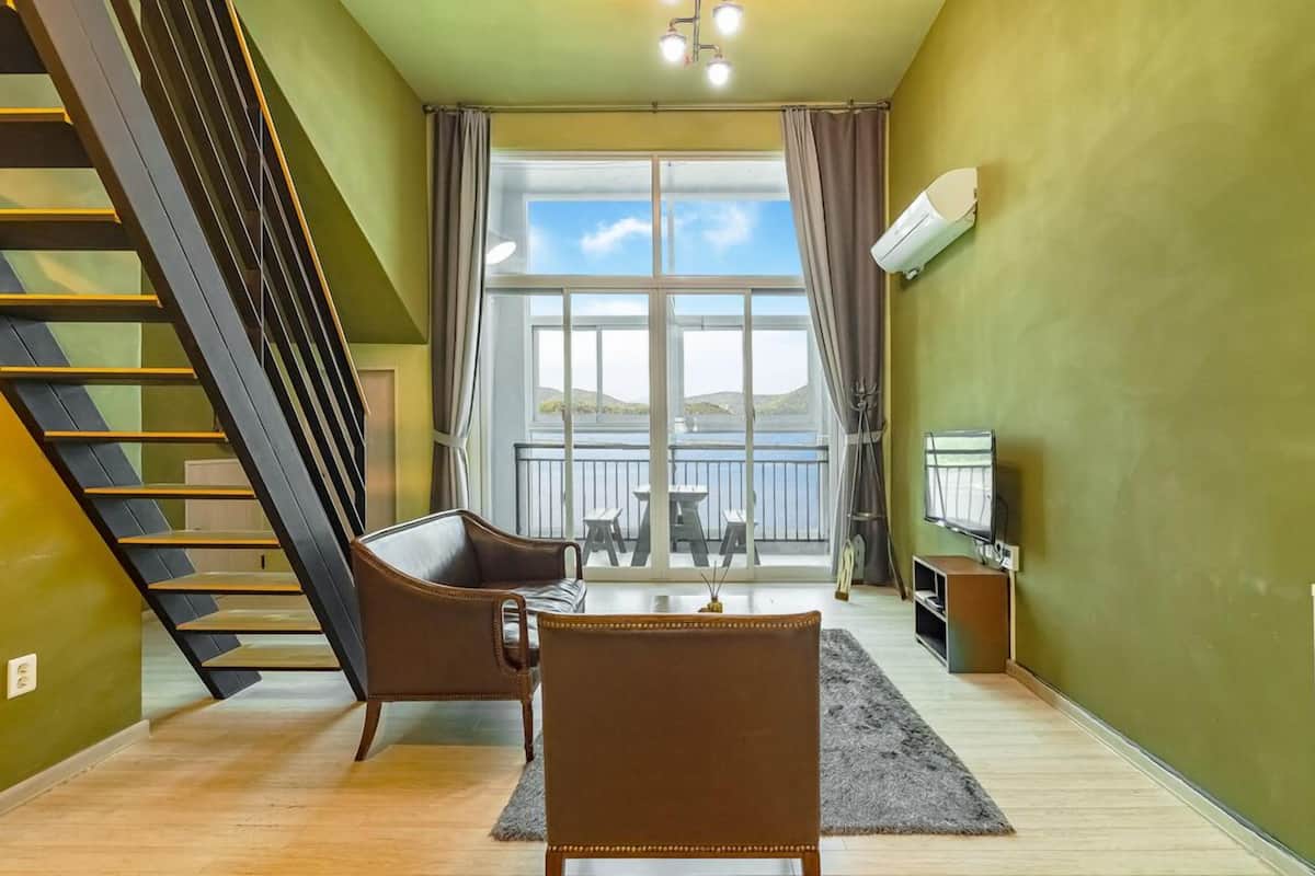 Room (DeluXe (1F))